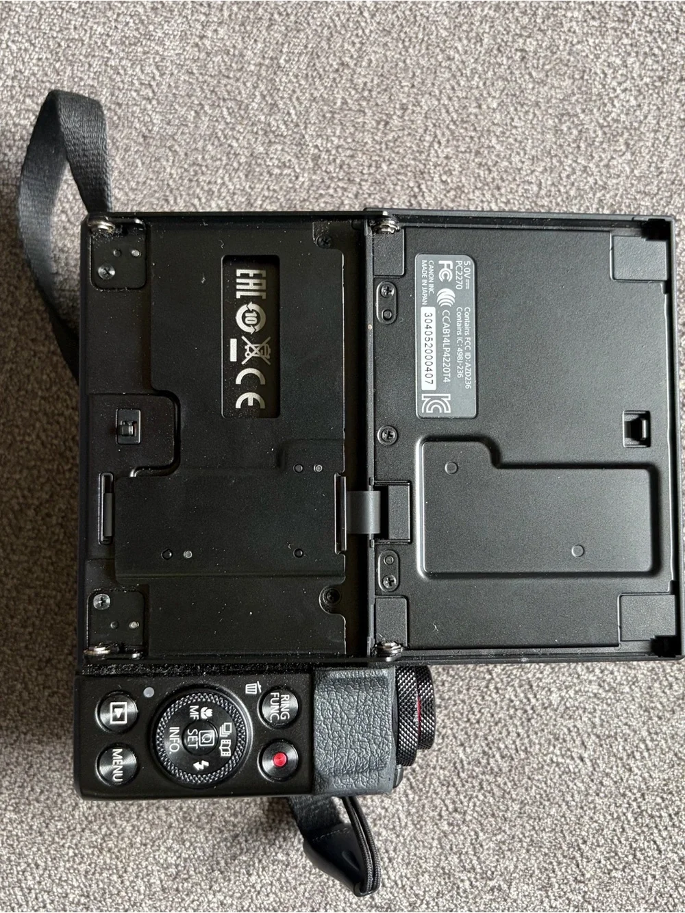 Canon G7 X Compact Digital Camera in Black